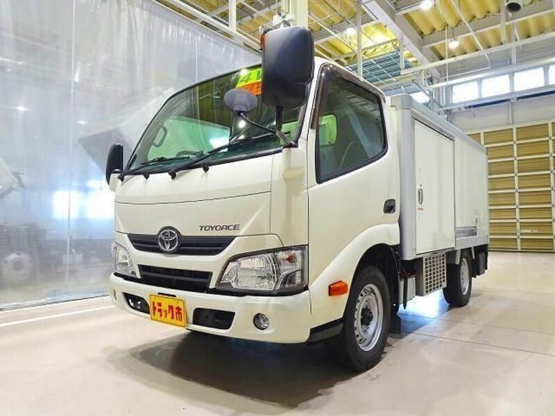TOYOTA TOYOACE