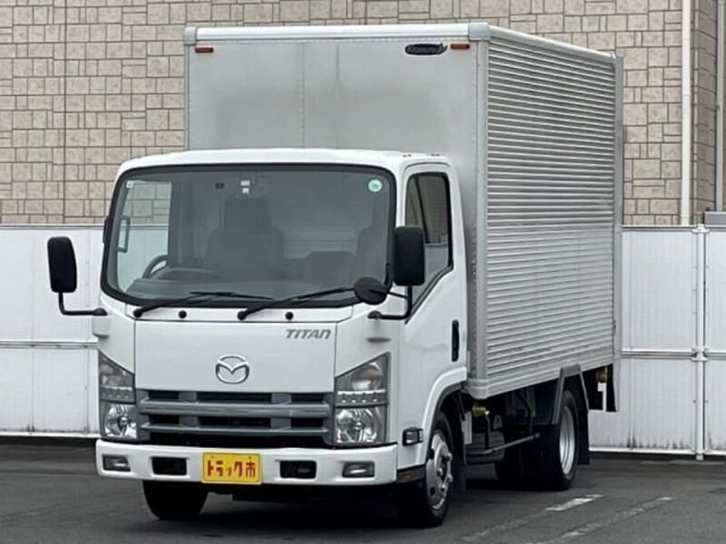 MAZDA TITAN