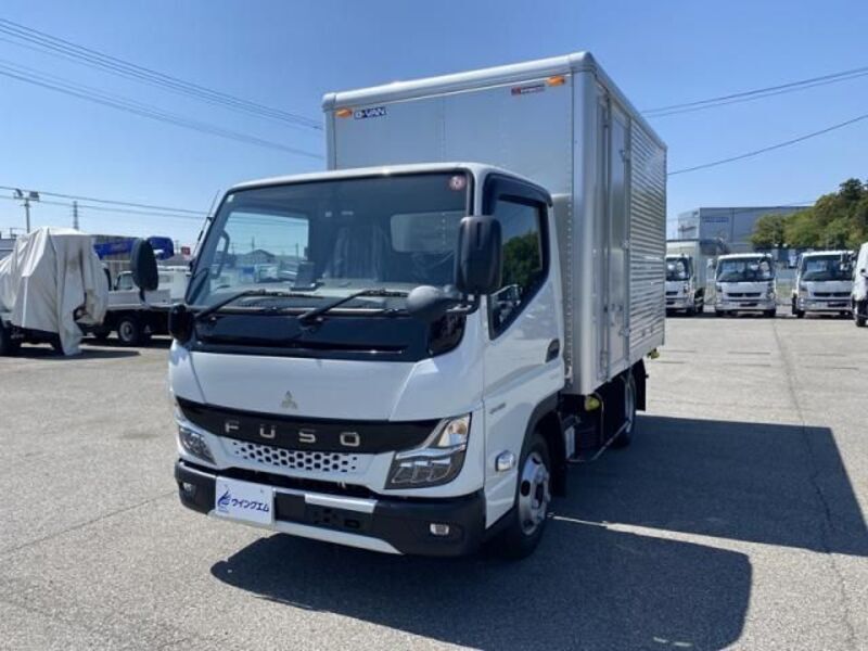 MITSUBISHI CANTER
