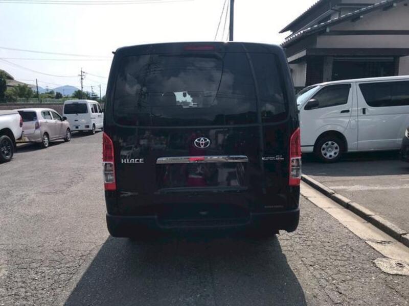 HIACE VAN