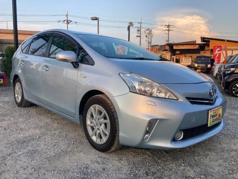 PRIUS ALPHA