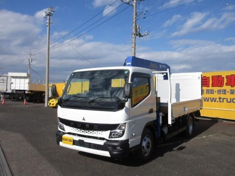 MITSUBISHI CANTER