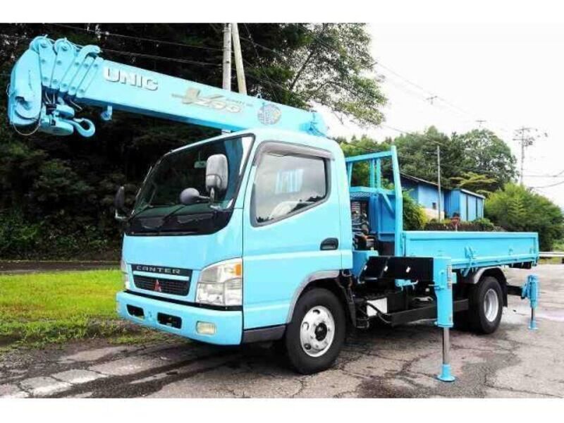 MITSUBISHI CANTER