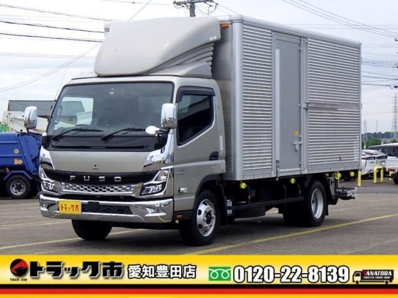 MITSUBISHI CANTER