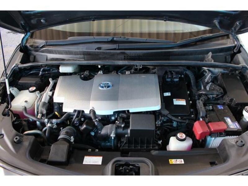 PRIUS PHV
