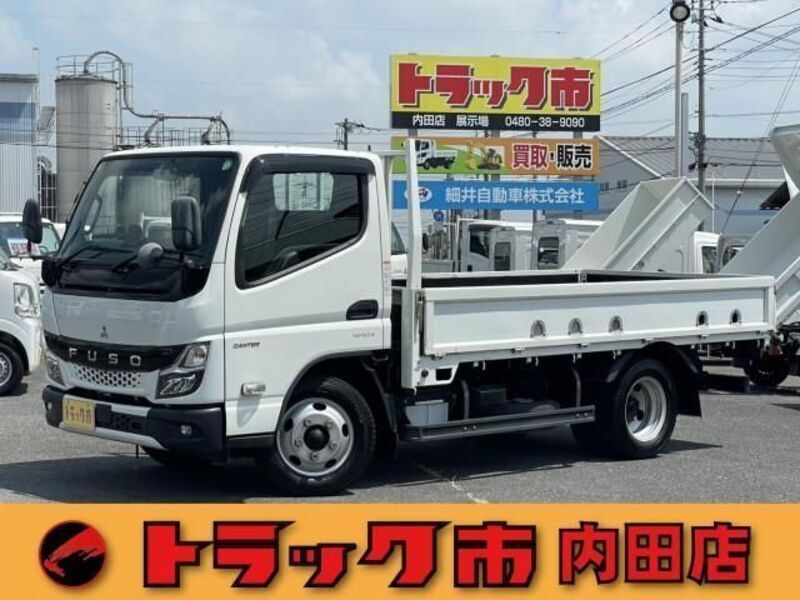 MITSUBISHI CANTER