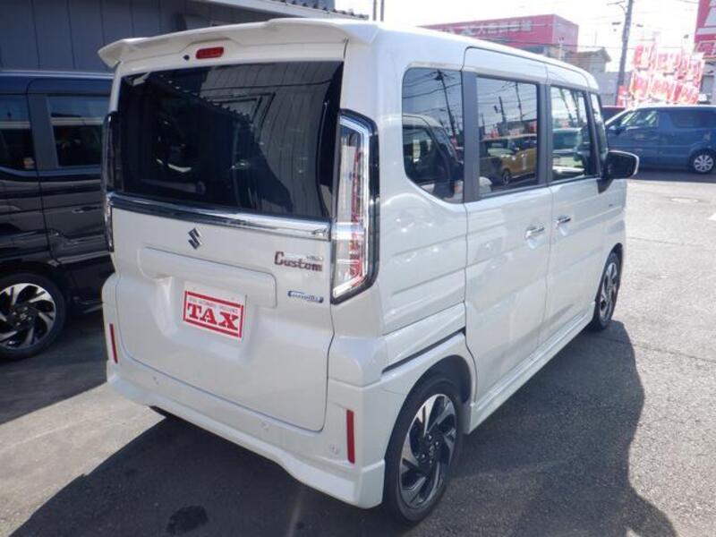 SPACIA CUSTOM