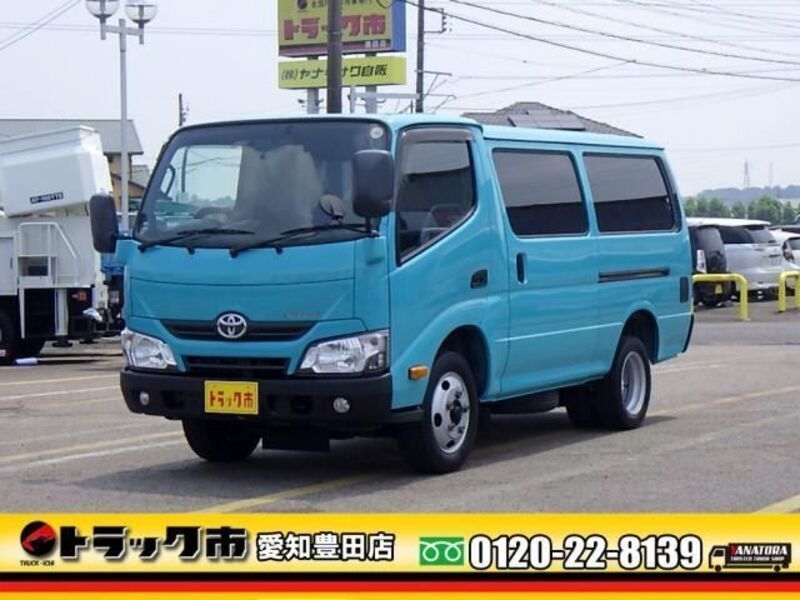 TOYOTA DYNA