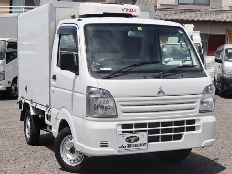 MINICAB TRUCK