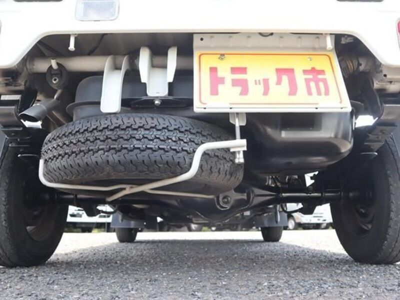MINICAB TRUCK