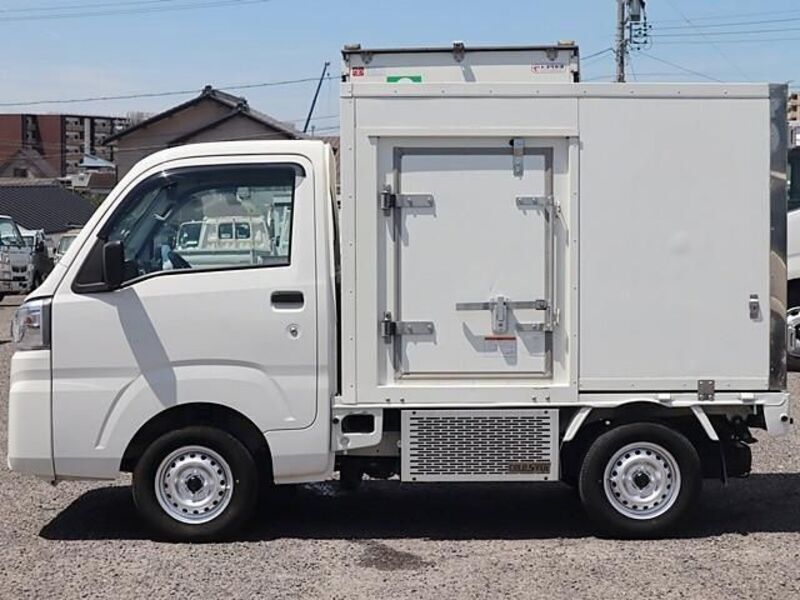 PIXIS TRUCK