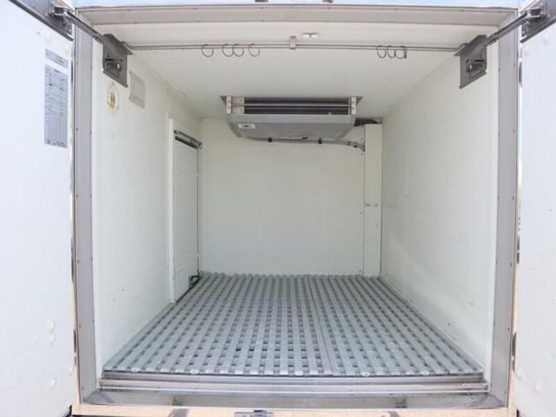 PIXIS TRUCK