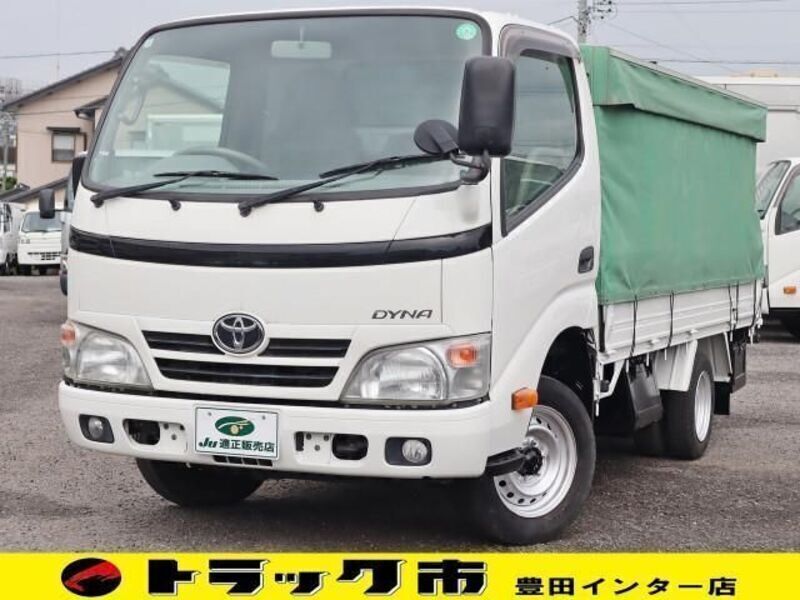 TOYOTA DYNA