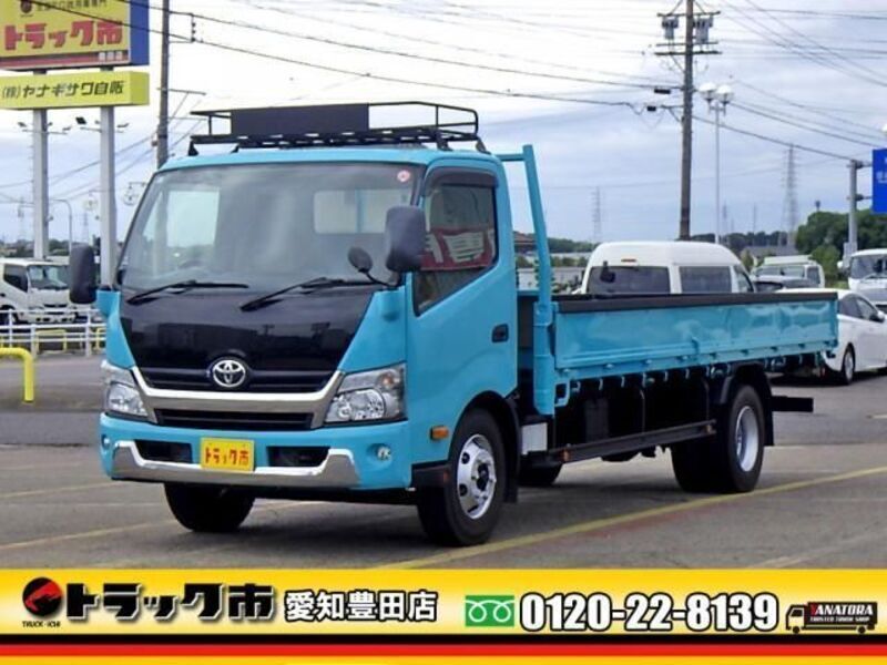 TOYOTA DYNA