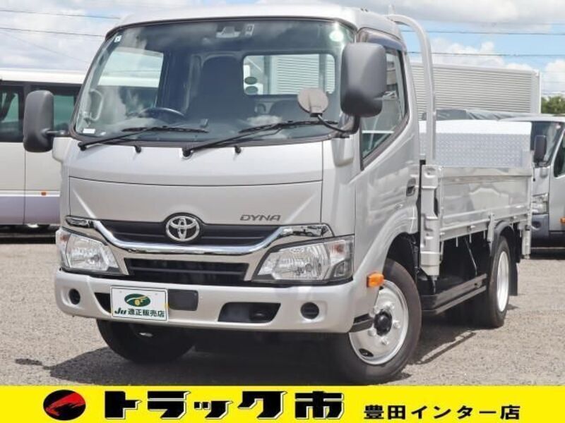 TOYOTA DYNA