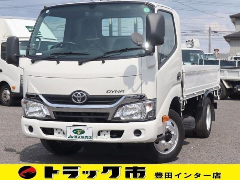 TOYOTA DYNA