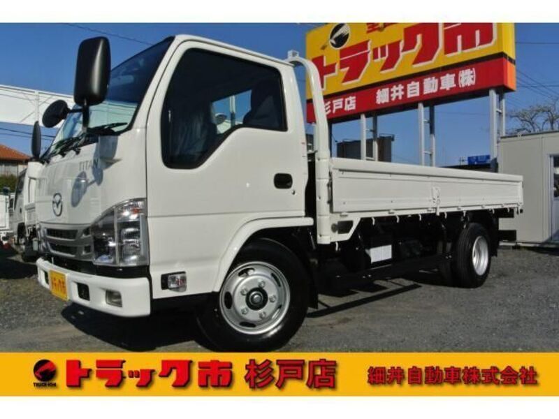 MAZDA TITAN