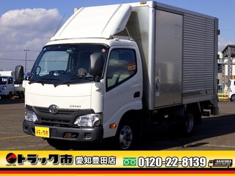 TOYOTA DYNA