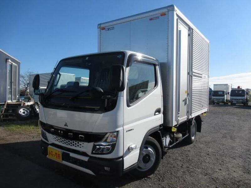 MITSUBISHI CANTER