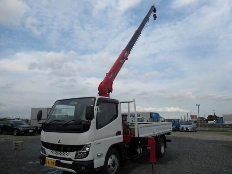 MITSUBISHI CANTER