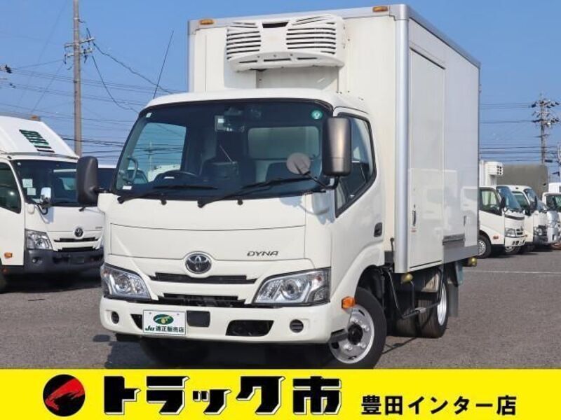 TOYOTA DYNA