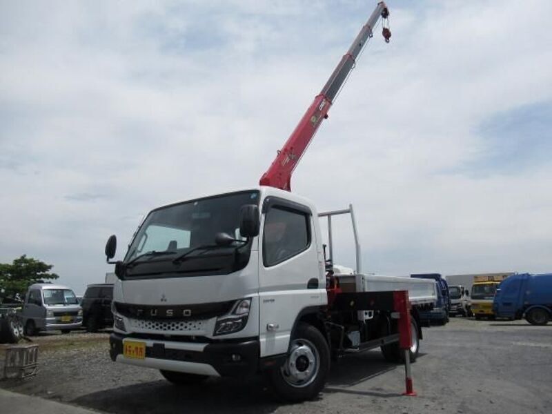 MITSUBISHI CANTER