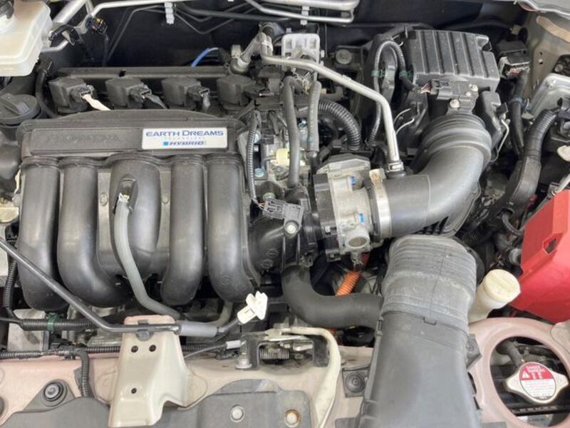 FIT HYBRID