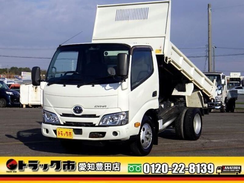 TOYOTA DYNA