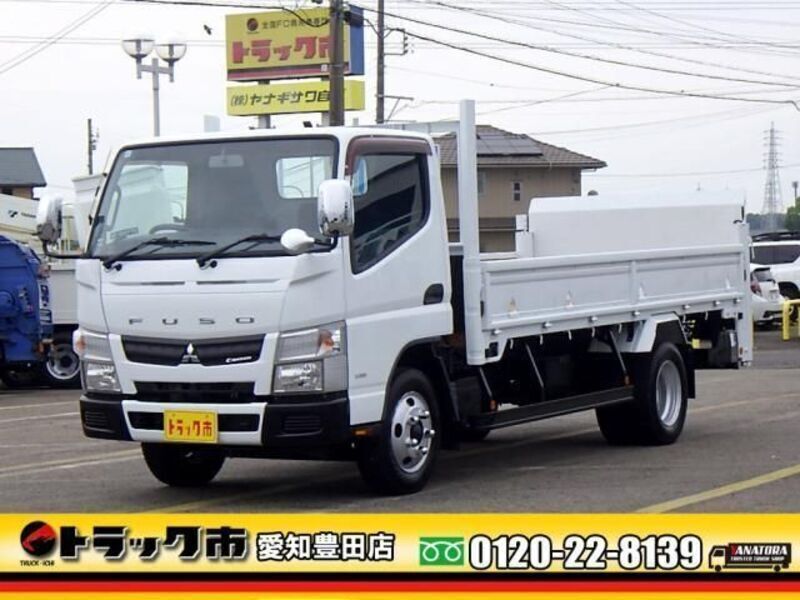 MITSUBISHI CANTER