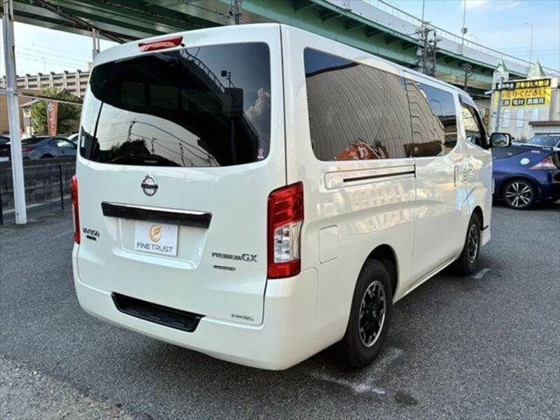 NV350 CARAVAN