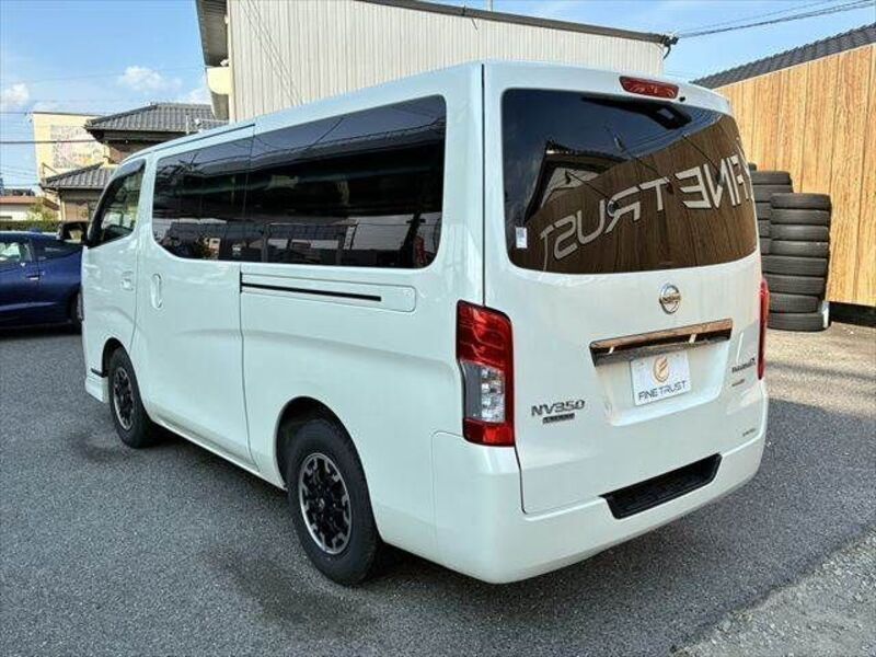 NV350 CARAVAN