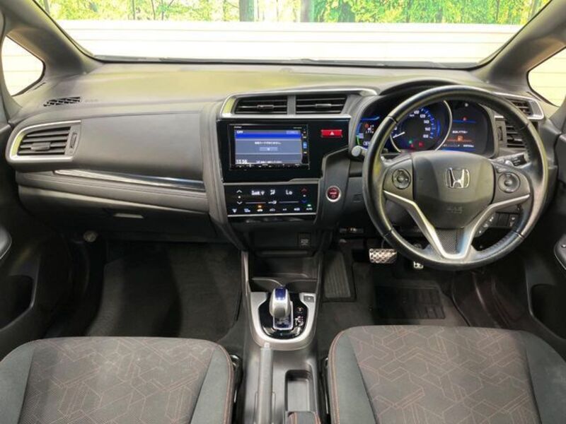 FIT HYBRID