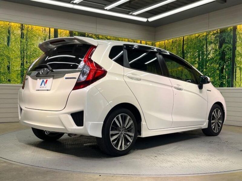 FIT HYBRID