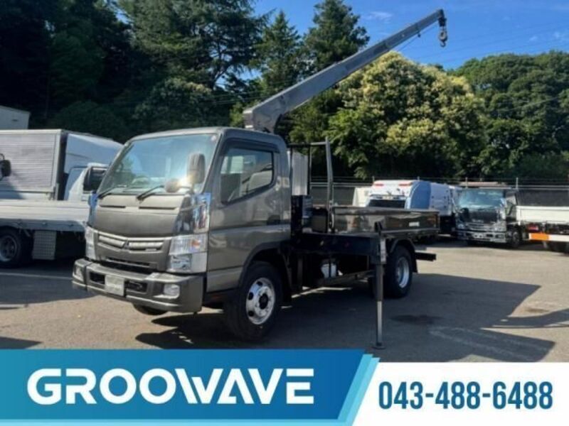 MITSUBISHI CANTER