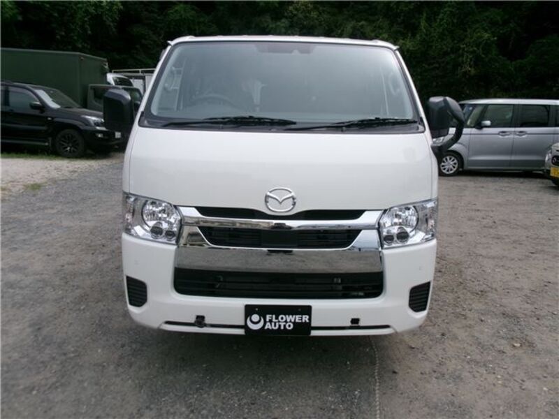 BONGO BRAWNY VAN
