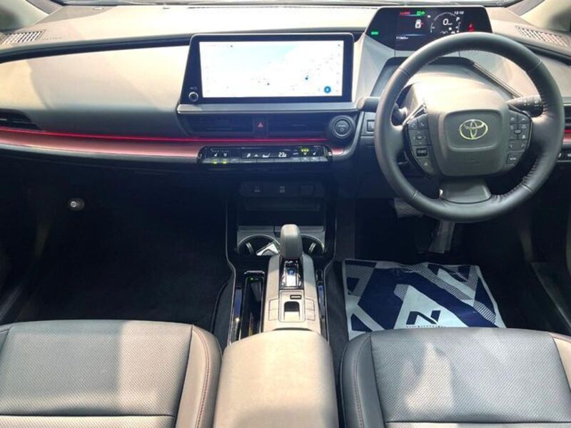 PRIUS PHV