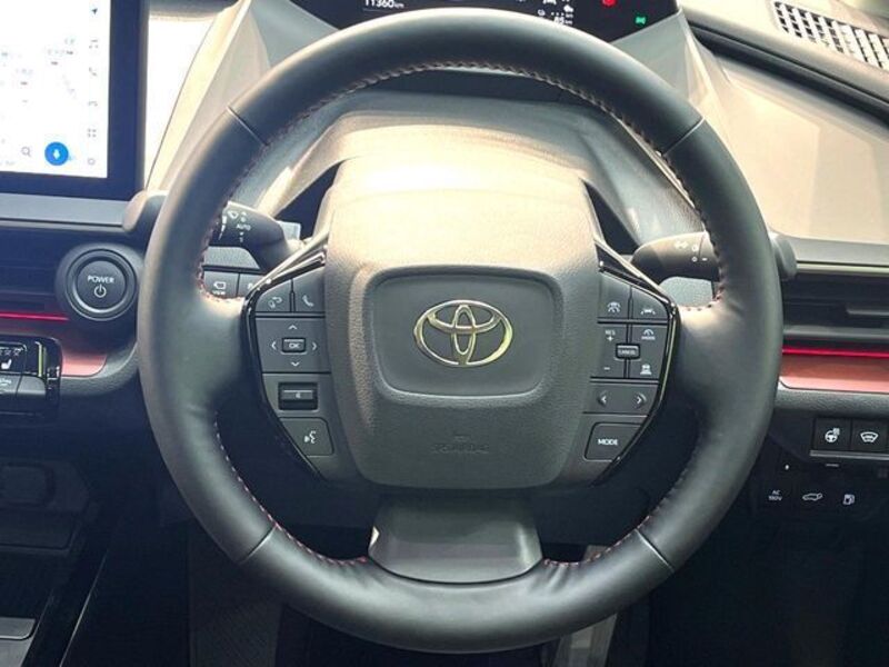 PRIUS PHV