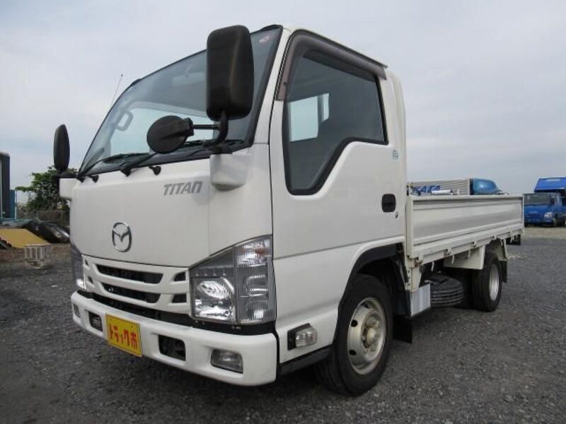 MAZDA TITAN