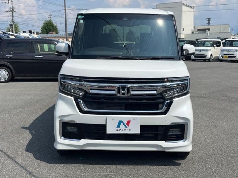 N BOX CUSTOM