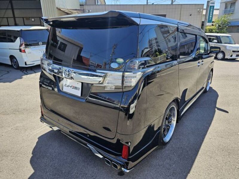 VELLFIRE