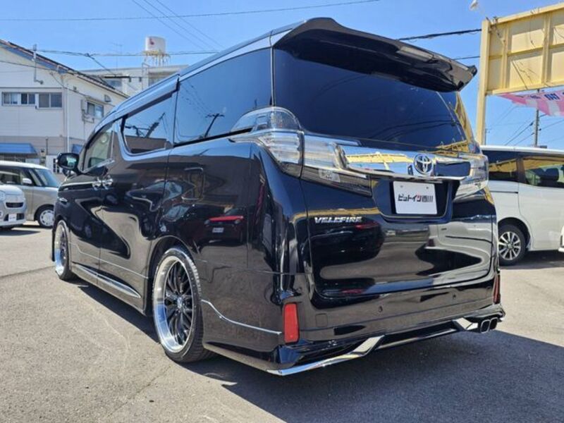 VELLFIRE