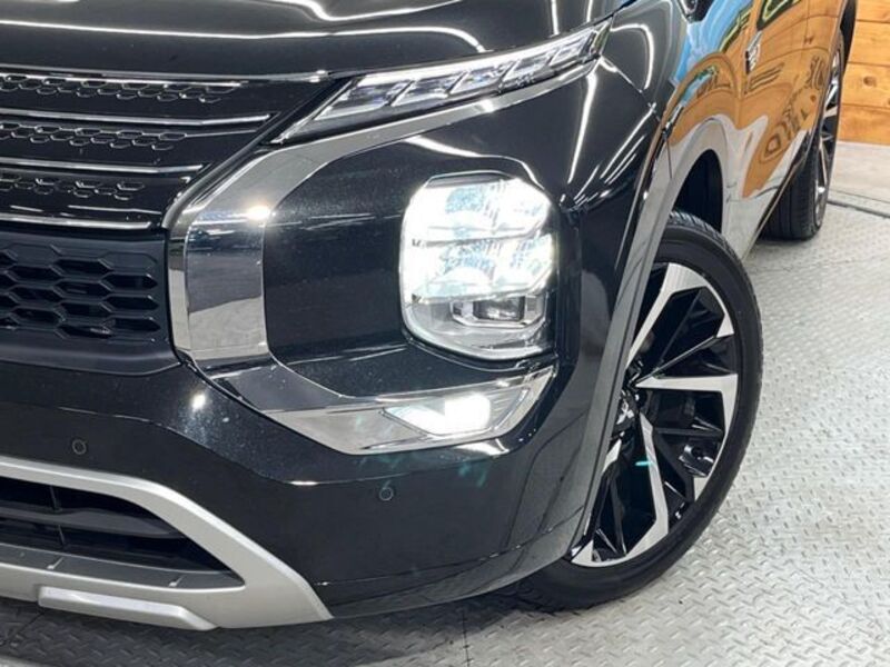 OUTLANDER PHEV