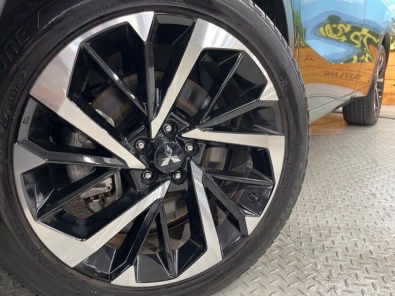 OUTLANDER PHEV