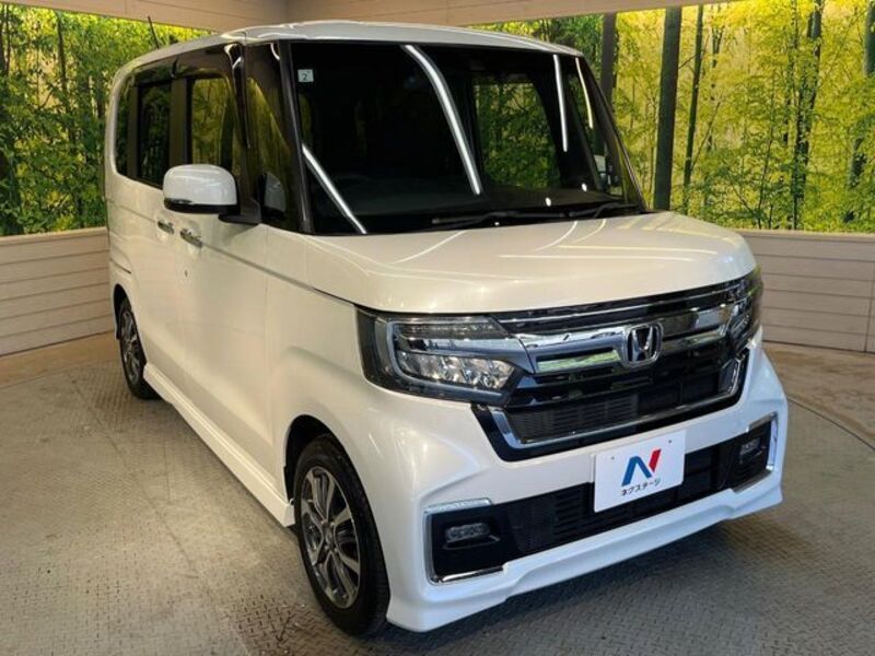 N BOX CUSTOM