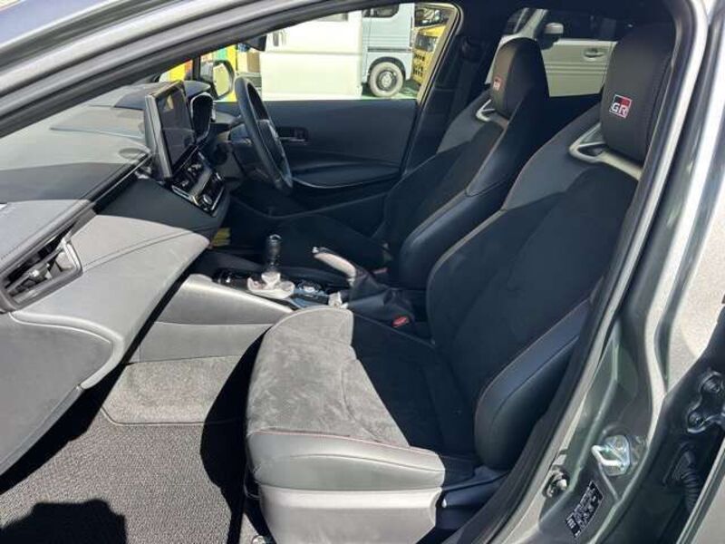 GR COROLLA