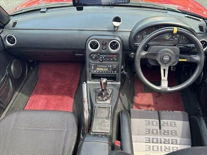 EUNOS ROADSTER