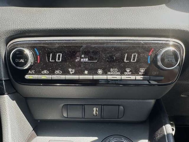 GR YARIS