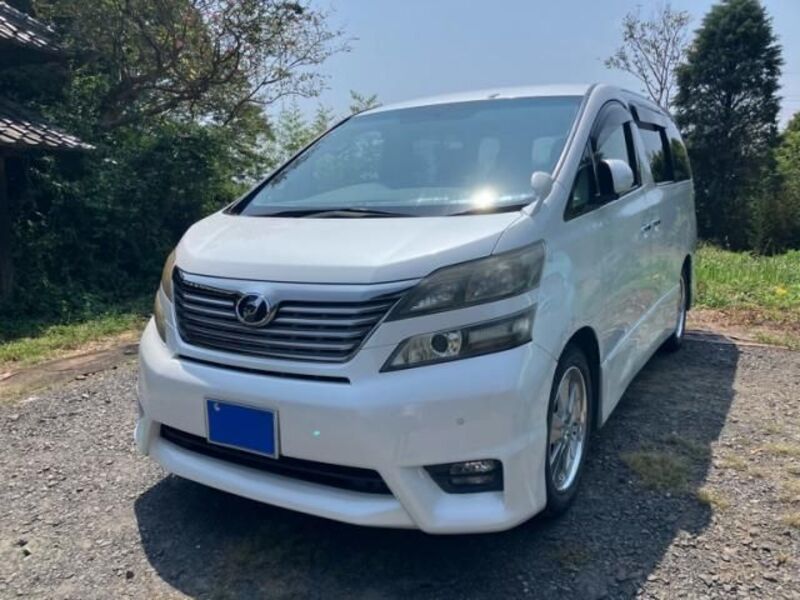 TOYOTA VELLFIRE