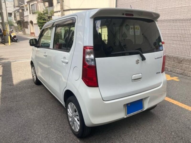 WAGON R