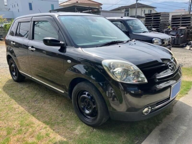 MAZDA VERISA